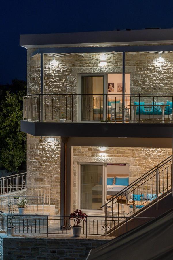 Efkosmias Appartement *